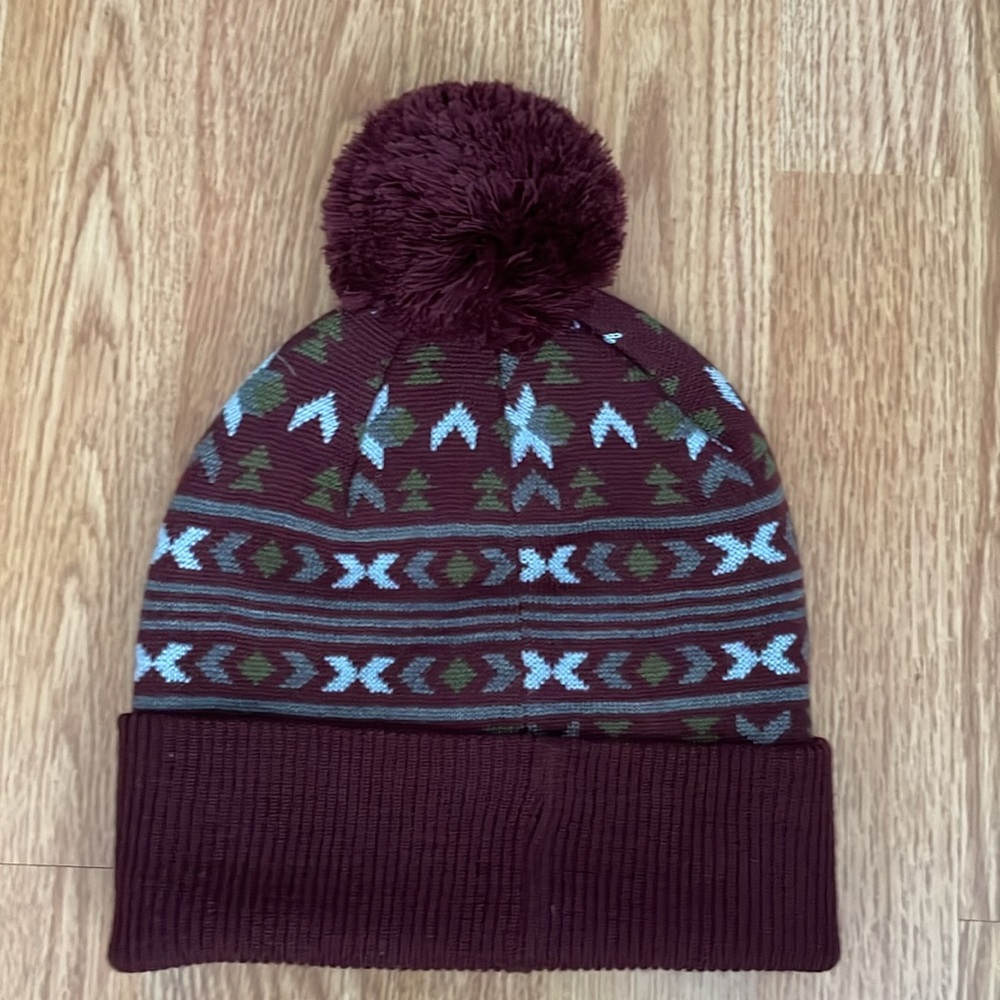 MEC merino wool blend toque NWOT - Picture 2 of 3